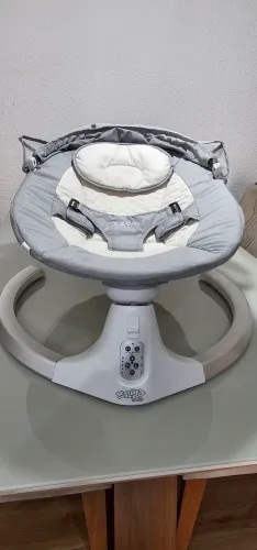 Cadeira de Descanso de Bebê Musical e Balanco Automático Fancy Maxi Baby