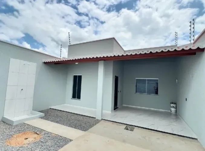 CASA PARA PARCELAMENTO <br>230 MIL<br>Contato:[[hidden information]]<br>Fabiany damasceno
