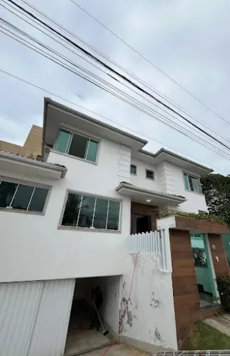 Casa com 5 dormitórios para alugar, 240 m² por R$ 7.230,00/mês - Cancela Preta - Macaé/RJ