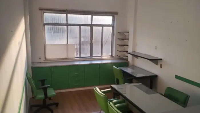 ALUGO-SALA COMERCIAL-CALÇADÃO-CAXIAS/RJ