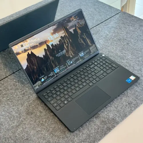 Notebook Dell Vostro i5 de 11ªth, 8gb de RAM, 256gb de SSD, tela de 15.6