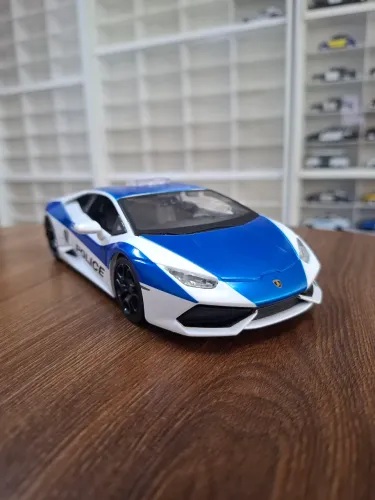 Miniatura Police Maisto 1/24 Lamborghini Huracán LP 610-4