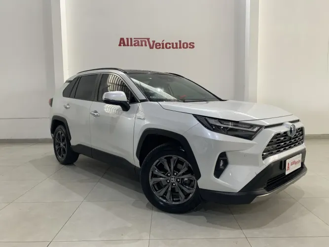 Toyota RAV4 2.0 High 4X2 16V Aut. 2024