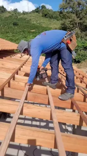 Telhado colonial reforma e construção do zero