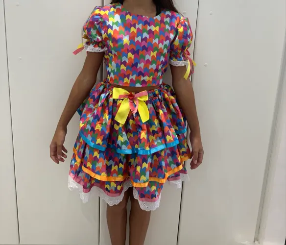Conjunto caipira menina 10/12 anos Marca Trupe, lindíssimo