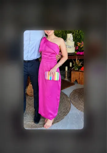 vestido de festa midi rosa