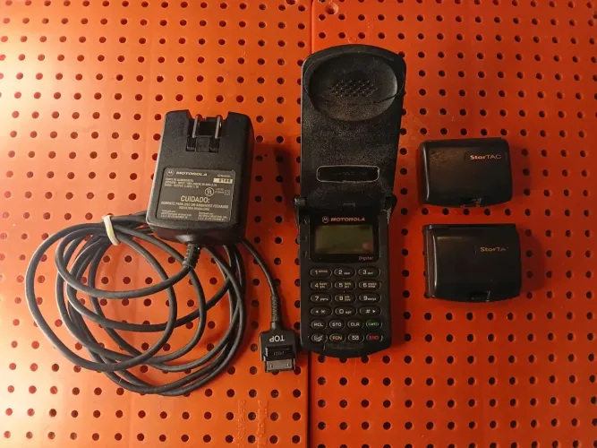 Celular Motorola Startac