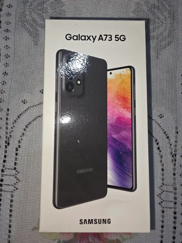 Galaxy A73 , semi novo 8 Giga de ram, armazenamento 128