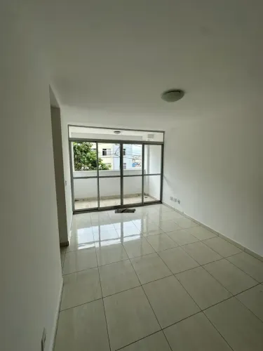 Apartamento para Alugar no Bairro Manacás 2 Quartos com Varanda