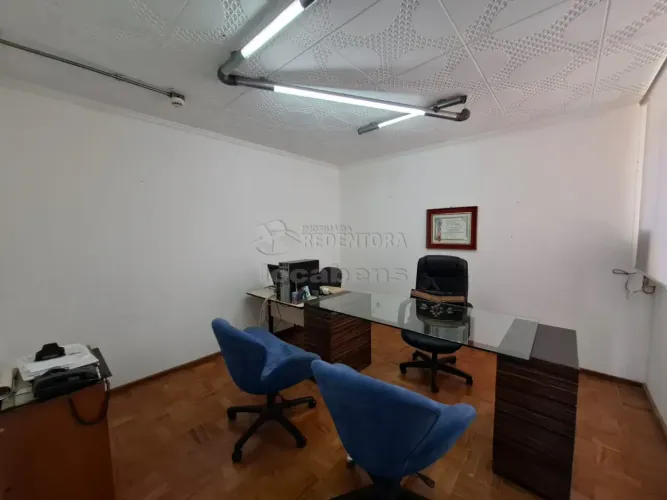 Condomínio Edifício Bechara José Hage - Sala Comercial Locação