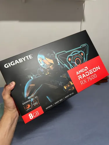 Placa de vídeo RX 7600