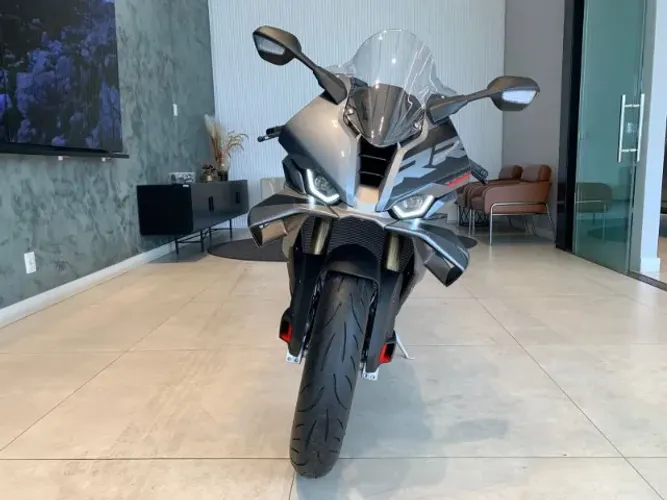 BMW S1000RR