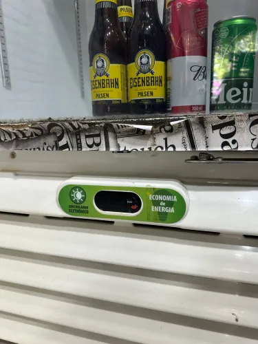 Geladeira Expositora Metalfrio VB40R 350L 127V - Funcionando Perfeitamente