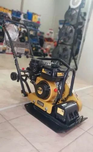 Placa Vibratória 65kg Gasolina 7.5 HP profissional - Buffalo (Novo)