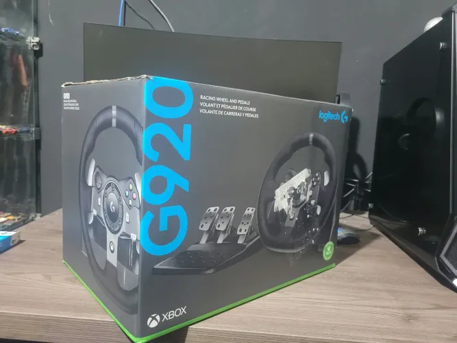Volante logitech g920 com suporte