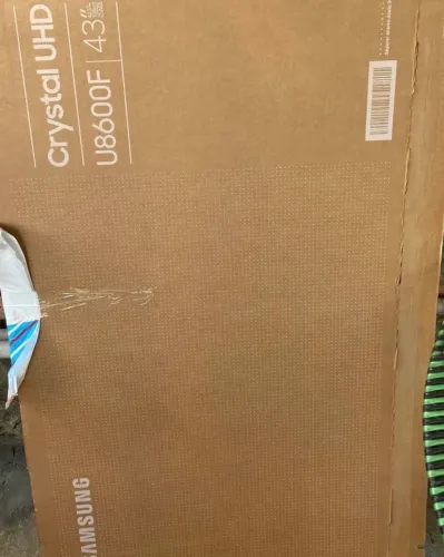 Caixa de papelão de Tv 43 e 50 polegadas