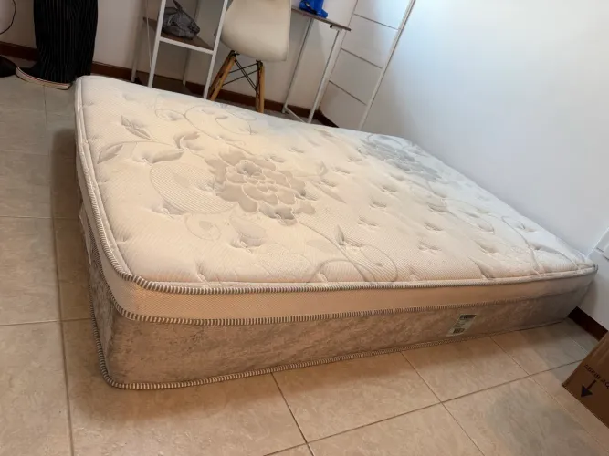 Cama Box Casal Completa + Colchão de Molas Ensacadas 