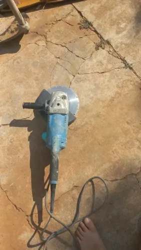 Vendo lixadeira 220