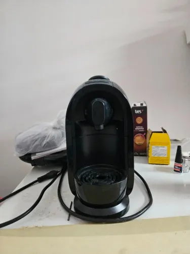 Cafeteira Tres Corações Mimo S24 automática preta expresso