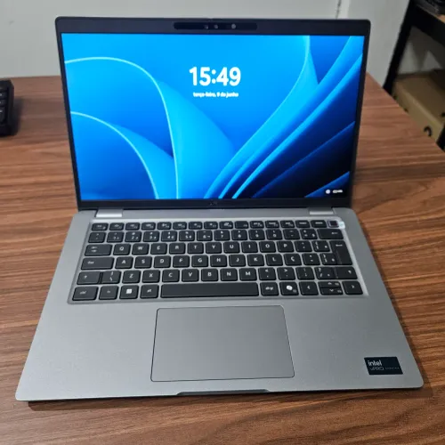 Dell Latitude 5450 Intel Ultra 5 125U 16GB 256GB Tela 14FHD + Biometria