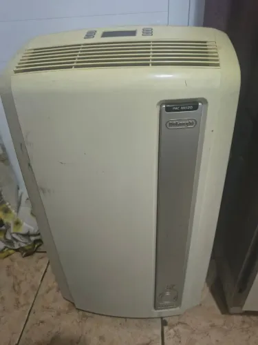 ar-condicionado portátil DeLonghi Pinguino PAC AN120