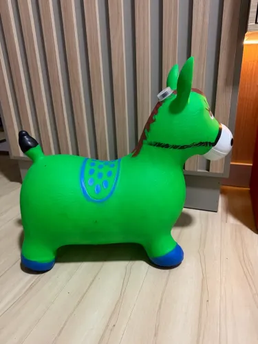 Cavalo upa upa grande