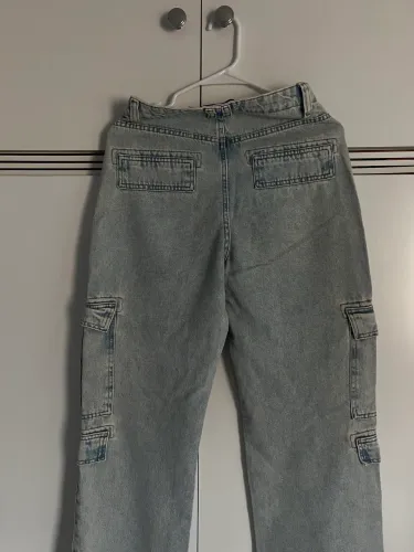 Calça Jeans Feminina - Nova 