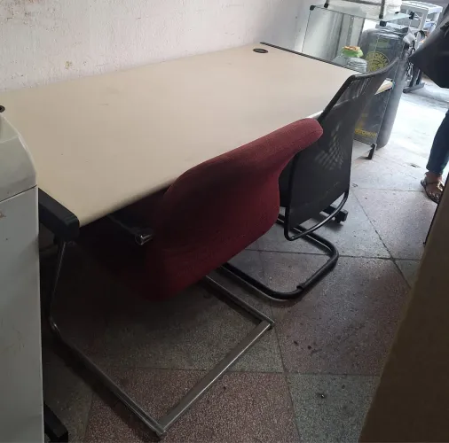 Mesas para escritório .