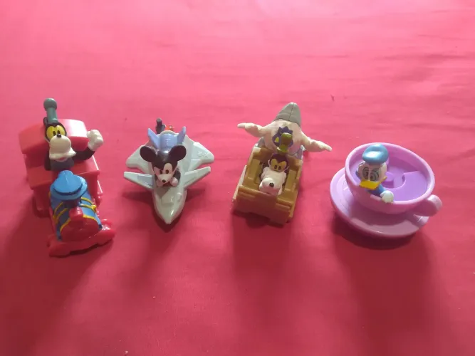 Miniaturas McDonald's Disney