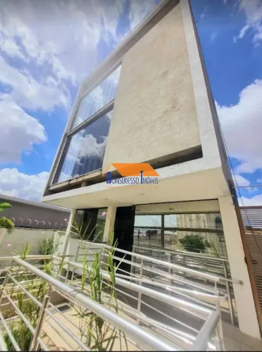 Predio comercial no bairro Renascença