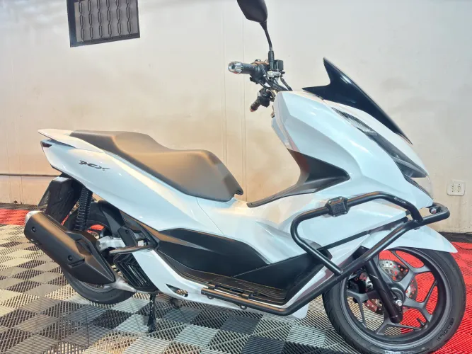 Vende-se PCX 2025