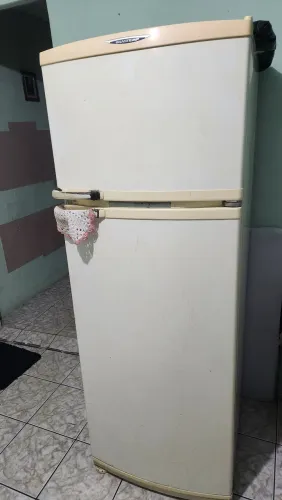 Geladeira Frost Free Brastemp