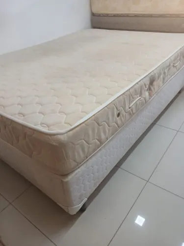 Cama box e colchão de casal ( $$ 450 ) *