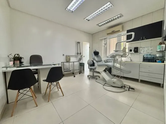 Consultório Odontológico 100% equipado PARQUE DAS LARANJEIRAS