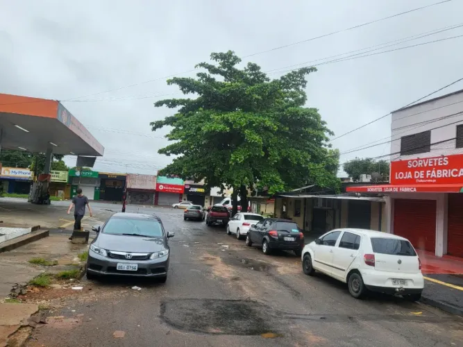 Novo Horizonte Contra Esquina Av Cezar lattes Frente posto Gasolina Ponto comercial/Lojas
