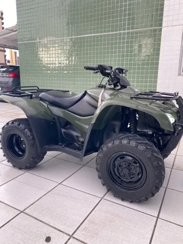 Quadriciclo 4x4 honda fourtrax 420