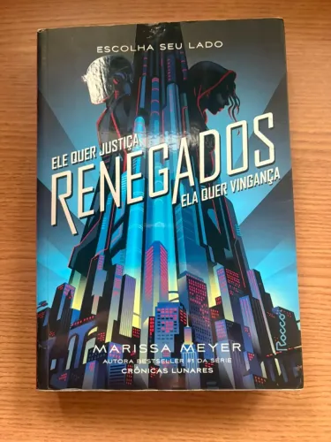 Livro " Renegados " - Marissa Meyer