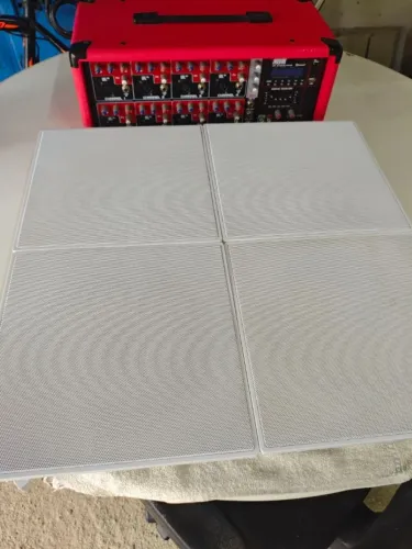 Vendo Amplificador com mesa de som Novik Neo modelo nvk 8500bt com bluetooth + 4 autofalan