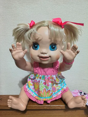 RESERVADA ATE 10/9 Baby alive brincalhona 2009