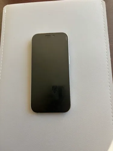 iPhone 16 pro branco 256gb usado