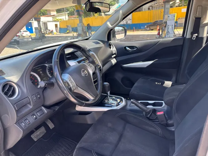 Nissan Frontier SE CD 4X4 2.3 Bi-TB Diesel Aut. 2018