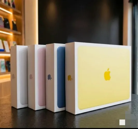 MacBook Neo lacrado