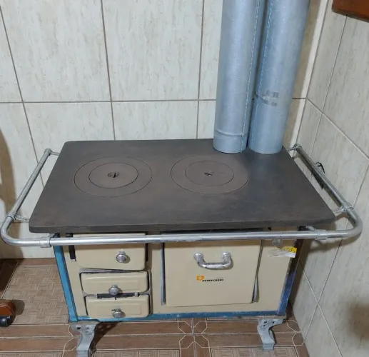 Fogão a Lenha Petrycoski - Semi Nov