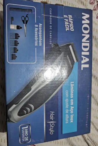 Máquina de cortar cabelo mondial nova 