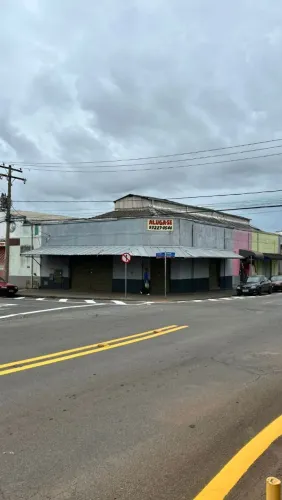 LOJA DE ESQUINA EM REGIÃO MOVIMENTADA- IMPERDÍVEL 