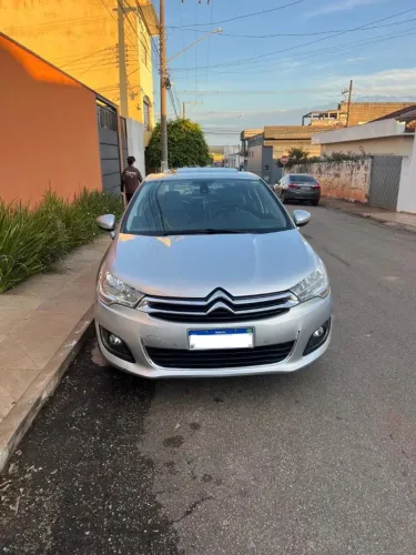 Citroen C4 Lounge Exclusive 1.6 Turbo Flex Aut. 2015