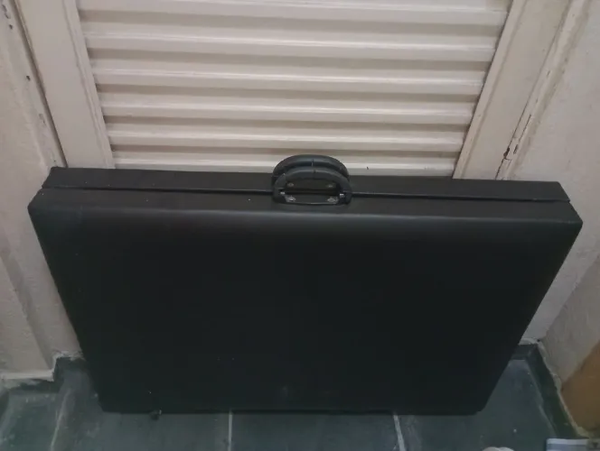 Vendo maca dobrável (vira maleta)