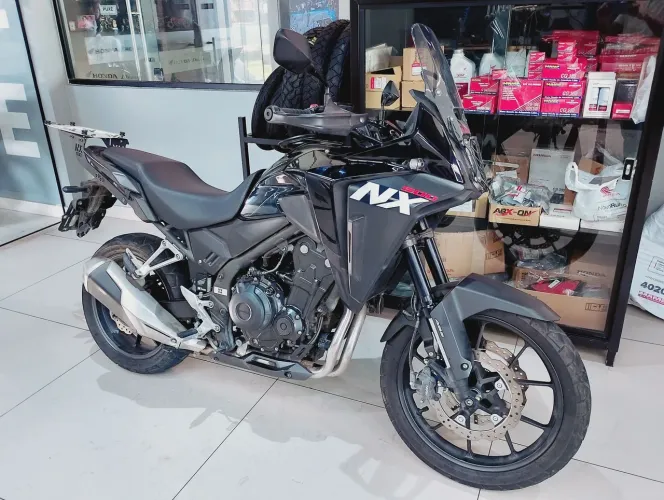 Vendo moto HONDA NX 500 qno de fabricação 2025, modelo 2026.