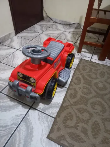 Carrinho de Brinquedo 0-4 anos