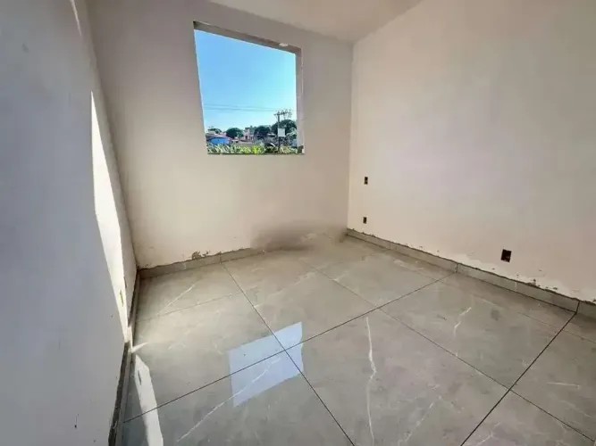 Casa à venda, 2 quartos, 1 vaga, Mantiqueira - Belo Horizonte/MG